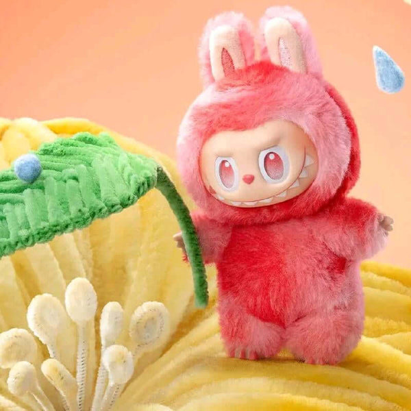 LABUBU The Monsters – Serie Big into Energy Caja Sorpresa figura de diseño único en color rosa con orejas de conejo.